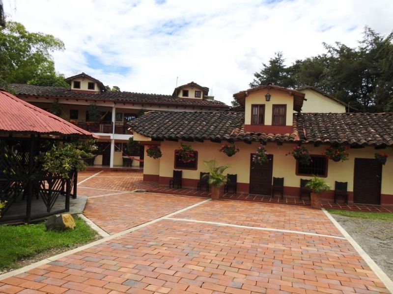 Hotel-Hospedaje-Andino-San-Agustin-Huila-Colombia (1)